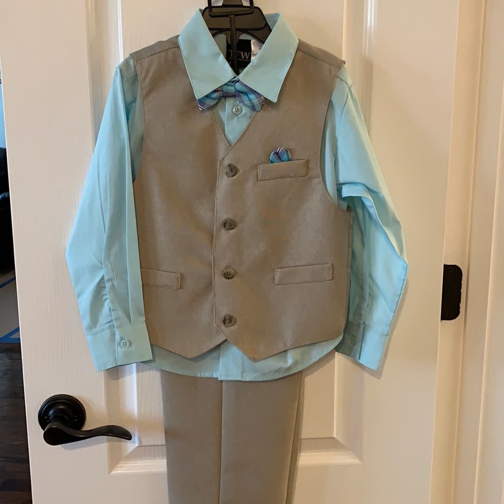 Boys 3-piece suit